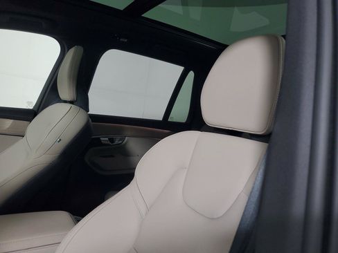 Used 2026 Volvo XC90 B6 Plus AWD/4WD image 23