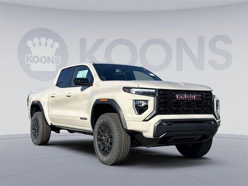 New 2026 GMC Canyon Elevation w/ Convenience Package image 10