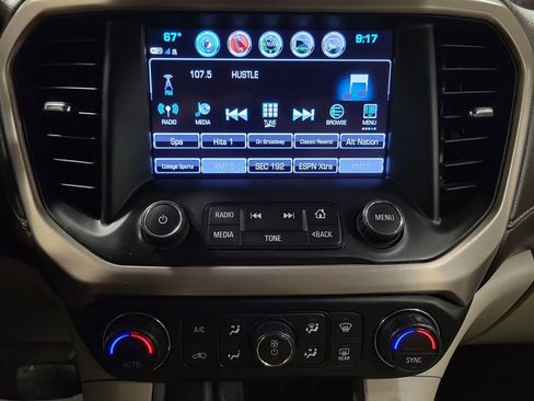 Used 2019 GMC Acadia Denali image 19