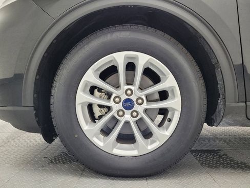 Used 2020 Ford Escape SE FWD image 31