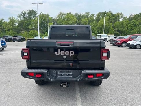 Used 2020 Jeep Gladiator Rubicon w/ Advanced Safety Group AWD/4WD image 11