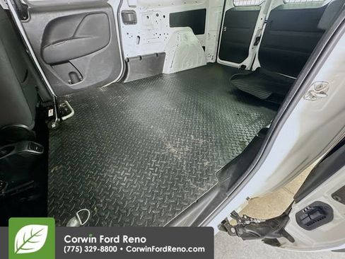 Used 2016 RAM ProMaster City Tradesman SLT w/ Rear Back-up Camera Group FWD image 22