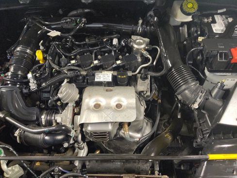 Used 2021 Ford EcoSport SE w/ SE Appearance Package image 30