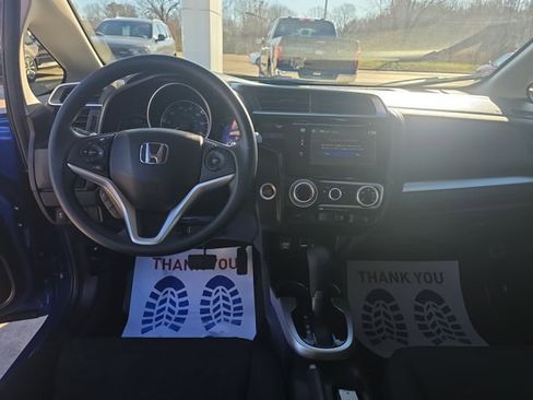 Used 2017 Honda Fit EX image 12