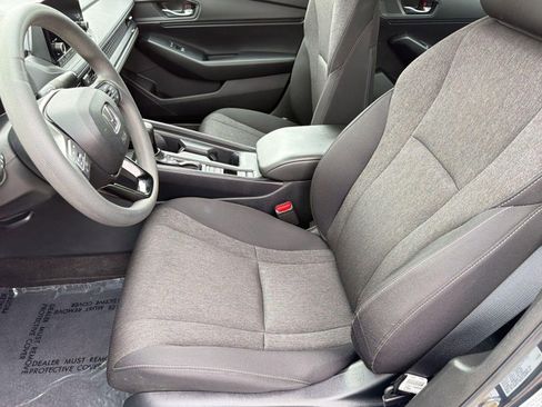 Used 2024 Honda Accord EX image 5