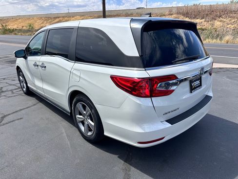 Used 2018 Honda Odyssey EX-L image 4