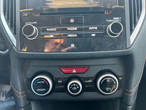 Used 2018 Subaru Crosstrek 2.0i Limited image 16