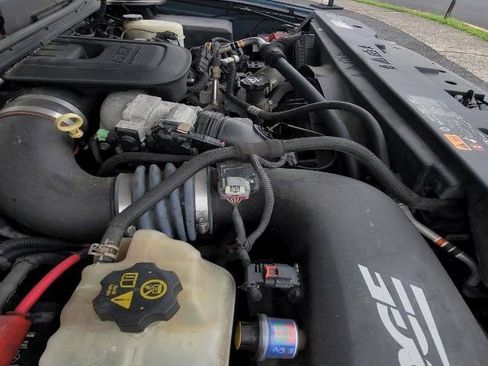 Used 2014 Chevrolet Silverado 2500 LTZ w/ LTZ Plus Package image 22