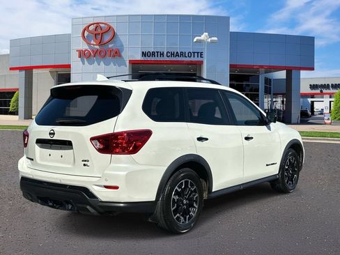 Used 2020 Nissan Pathfinder SL AWD/4WD image 7