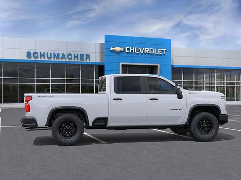 New 2026 Chevrolet Silverado 2500 ZR2 w/ ZR2 Bison Edition AWD/4WD image 5