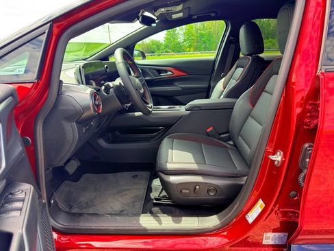 New 2026 Chevrolet Equinox EV RS FWD image 16