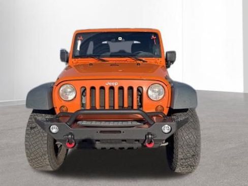 Used 2012 Jeep Wrangler Unlimited Sport image 2