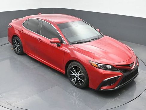 Used 2023 Toyota Camry SE image 35