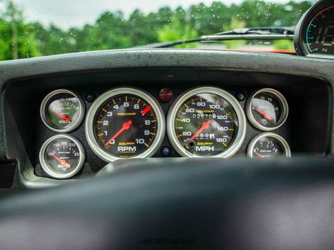 Used 1992 Ford Mustang LX image 30