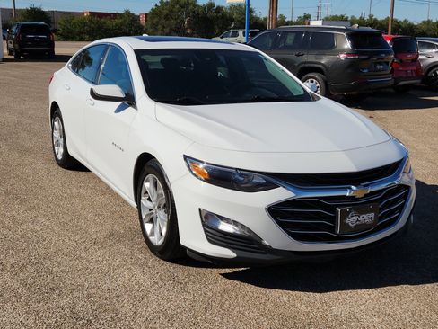 Used 2024 Chevrolet Malibu LT image 6