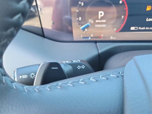 New 2026 Nissan Armada SL w/ Captain's Chari Seat Package image 7