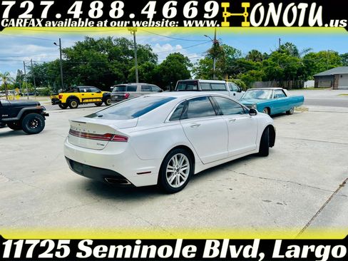 Used 2016 Lincoln MKZ FWD image 3