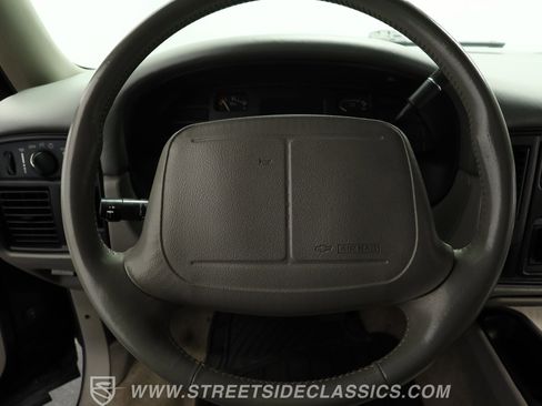 Used 1994 Chevrolet Impala SS RWD image 37