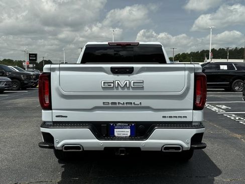 Used 2026 GMC Sierra 1500 Denali AWD/4WD image 15
