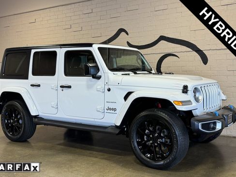 Used 2023 Jeep Wrangler Unlimited Sahara AWD/4WD image 1