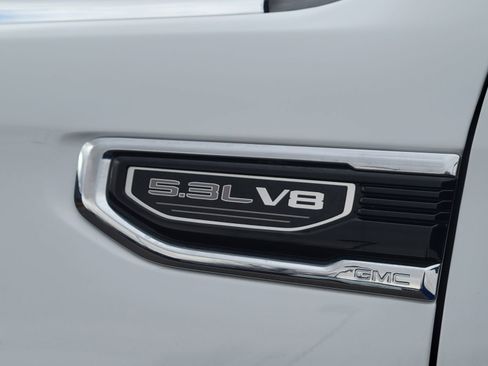 Used 2022 GMC Sierra 1500 SLT w/ SLT Premium Package image 18