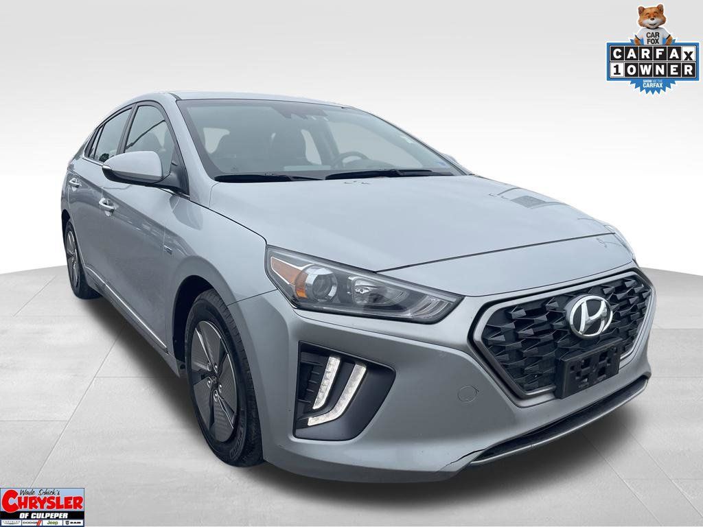 Used 2020 Hyundai Ioniq SE FWD image 1
