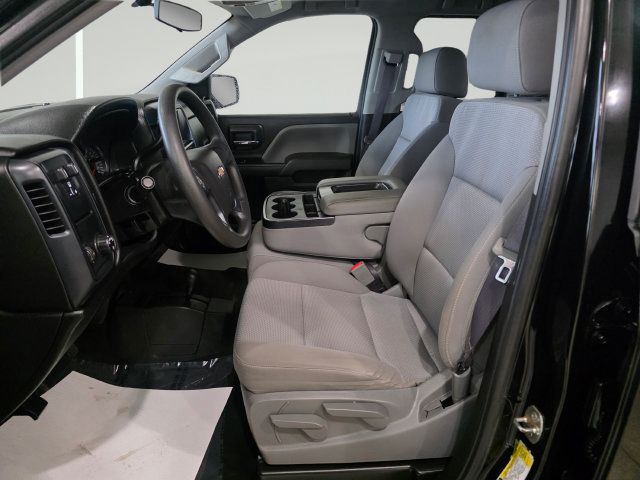 Used 2017 Chevrolet Silverado 1500 Custom w/ Custom Convenience Package AWD/4WD image 12