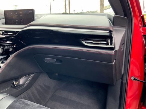 Used 2024 Acura MDX A-Spec image 19