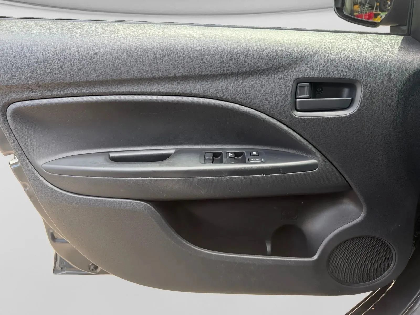 Used 2024 Mitsubishi Mirage G4 LE FWD image 13