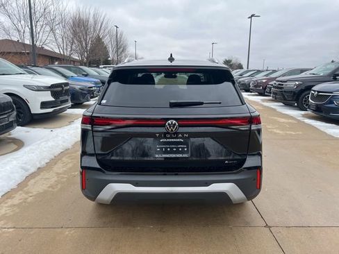 New 2026 Volkswagen Tiguan S AWD/4WD image 5