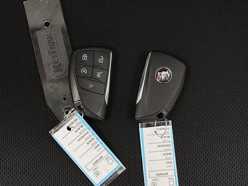 Used 2023 Buick Envision Essence w/ Sport Touring Package image 9