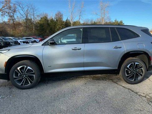 New 2026 Buick Enclave Sport Touring w/ Super Cruise Package image 5