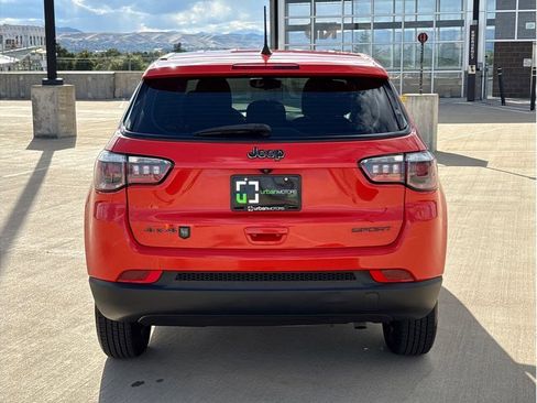 Used 2020 Jeep Compass Sport image 7