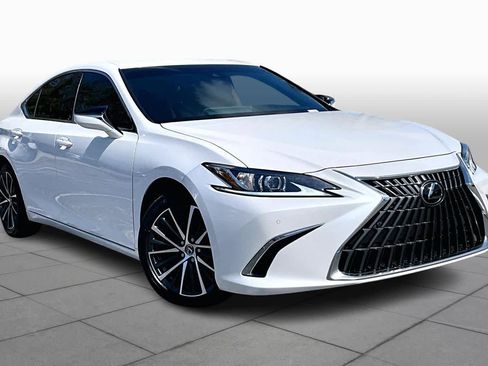 Used 2024 Lexus ES 350 w/ Premium Package image 3