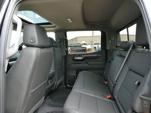 New 2026 Chevrolet Silverado 1500 LT Trail Boss w/ Convenience Package II AWD/4WD image 17