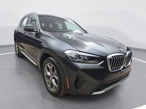 Used 2023 BMW X3 sDrive30i w/ Premium Package RWD image 3