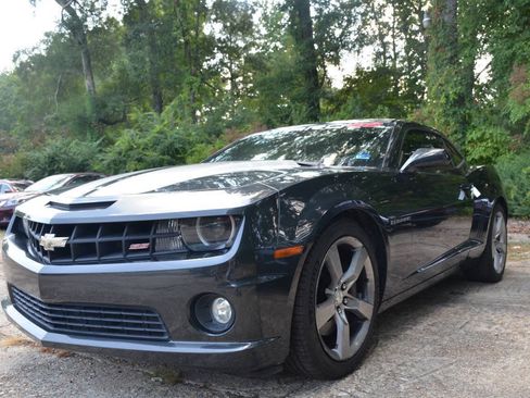 Used 2012 Chevrolet Camaro SS w/ RS Package RWD image 2