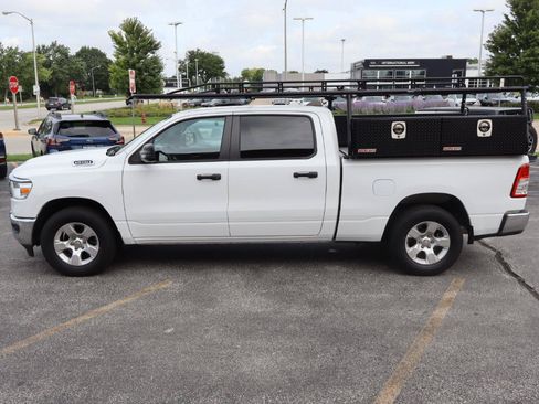 Used 2023 RAM 1500 Big Horn AWD/4WD image 4