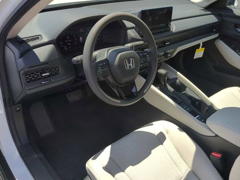 New 2025 Honda Accord SE image 15