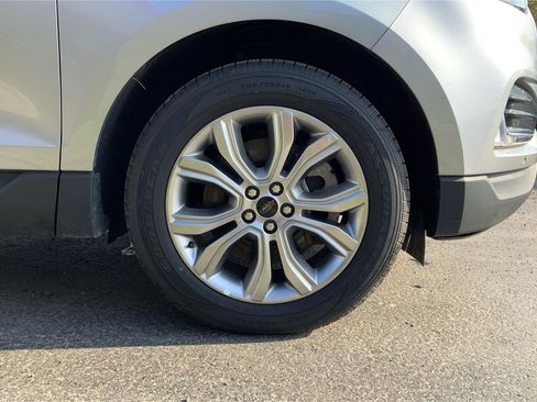 Used 2024 Ford Edge Titanium AWD/4WD image 26