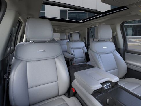 New 2026 Ford Expedition Max Platinum w/ Driver's Package image 12