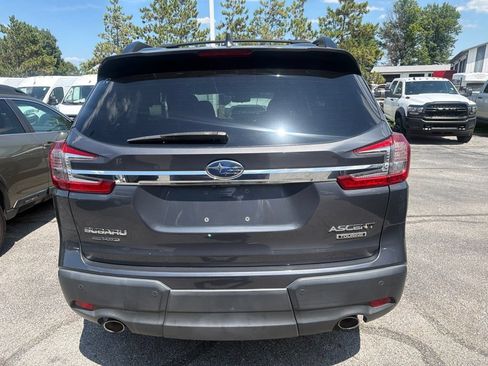 Used 2023 Subaru Ascent Touring AWD/4WD image 5