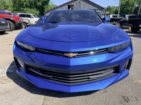 Used 2017 Chevrolet Camaro LT w/ Technology Package RWD image 2
