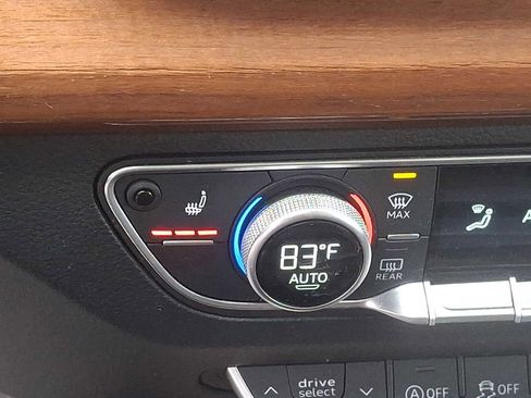 Certified 2023 Audi Q5 2.0T Premium w/ Convenience Package image 19