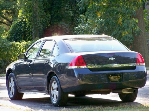 Used 2009 Chevrolet Impala LT image 7