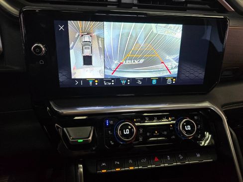 Used 2023 GMC Sierra 1500 Denali Ultimate AWD/4WD image 30