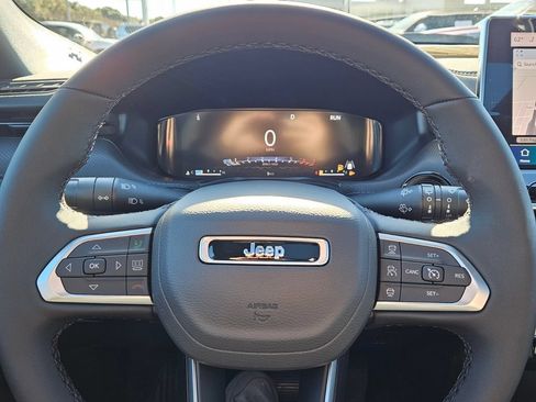 New 2026 Jeep Compass Limited w/ Sun, Sound & Navigation Group AWD/4WD image 21