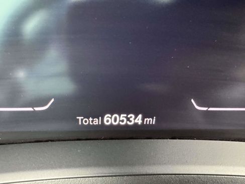 Used 2020 BMW 330i xDrive Sedan w/ M Sport Package image 29