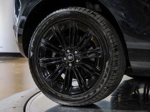 Used 2024 Land Rover Range Rover Evoque S image 57