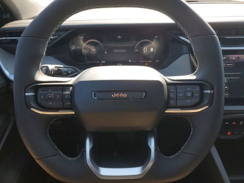 New 2026 Jeep Cherokee Limited image 28